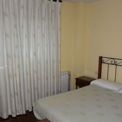 hotel cerca sanabria