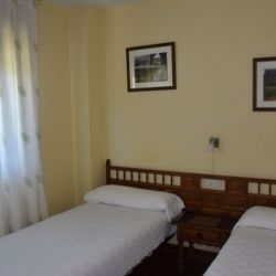 hotel cerca de sanabria